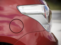 2011款 1.8L CVT 精英版 5座
