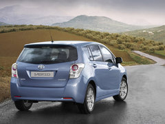 2011款 1.8L CVT 精英版 5座