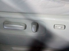 2011款 1.8L CVT 精英版 5座