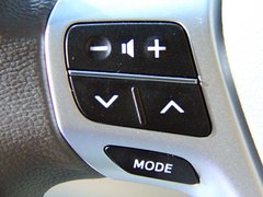 2011款 1.8L CVT 精英版 5座