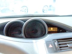 2011款 1.8L CVT 精英版 5座
