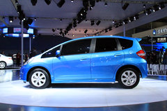 2011款 1.5L 自动 豪华版