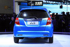 2011款 1.5L 自动 豪华版
