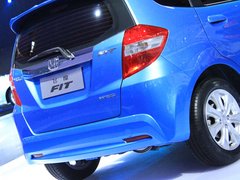2011款 1.5L 自动 豪华版