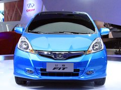 2011款 1.5L 自动 豪华版