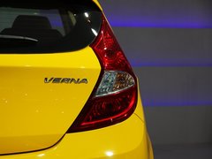 2011款 两厢 1.4L 自动 舒适型 GT