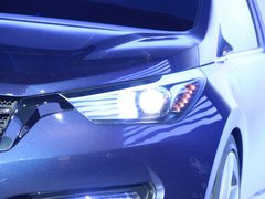 2012款 1.6L 自动 尊贵版