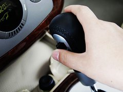 2011款 3.2L 自动 四驱尊域版 5座
