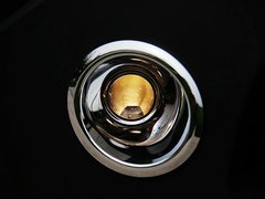 2011款 3.2L 自动 四驱尊域版 5座