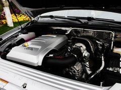 2011款 3.2L 自动 四驱尊域版 5座