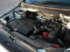2011款 2.0L CVT 兩驅(qū) 炫悅版5座