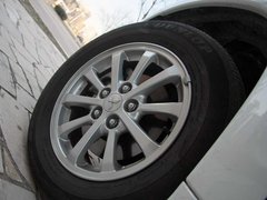 2011款 2.0L CVT 两驱 炫悦版5座