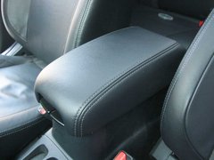 2011款 2.0L CVT 两驱 炫悦版5座