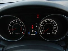 2011款 2.0L CVT 两驱 炫悦版5座