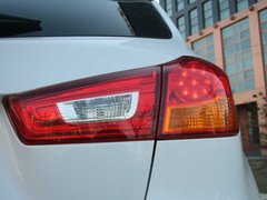 2011款 2.0L CVT 两驱 炫悦版5座