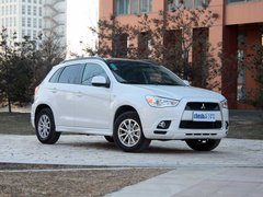 2011款 2.0L CVT 两驱 炫悦版5座
