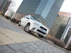 2011款 2.0L CVT 兩驅(qū) 炫悅版5座