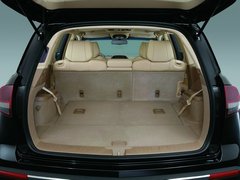 2011款 3.7L 自动 标准尊享运动版 7座