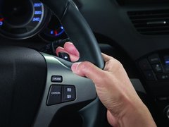 2011款 3.7L 自动 标准尊享运动版 7座