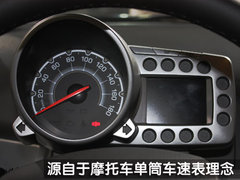 2011款 1.0L SX 自动 标准型