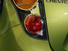 2011款 1.0L SX 自动 标准型