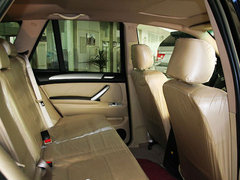 2011款 2.4 自动 四驱超豪华型 5座