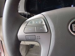 2011款 2.4L 自動(dòng) 尊穩(wěn)版尊享型 7座