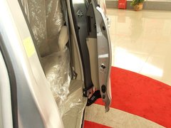 2011款 2.4L 自动 尊稳版尊享型 7座