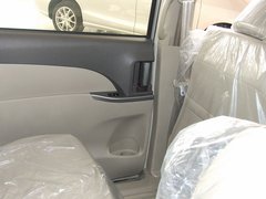 2011款 2.4L 自动 尊稳版尊享型 7座