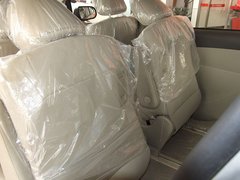 2011款 2.4L 自动 尊稳版尊享型 7座