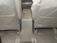 2011款 2.4L 自动 尊稳版尊享型 7座