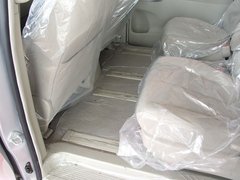 2011款 2.4L 自动 尊稳版尊享型 7座