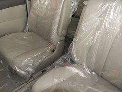2011款 2.4L 自动 尊稳版尊享型 7座