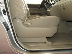 2011款 2.4L 自动 尊稳版尊享型 7座