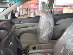 2011款 2.4L 自动 尊稳版尊享型 7座