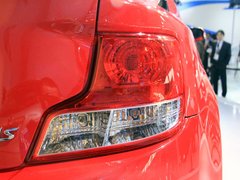 2011款 2.5L 自动 标准版