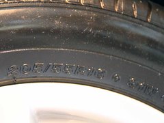 2011款 2.5L 自动 标准版
