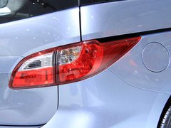 2011款 2.0 自动 舒适型 7座