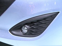2011款 2.0 自动 舒适型 7座