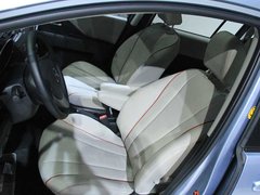 2011款 2.0 自动 舒适型 7座