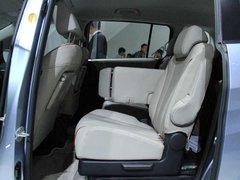 2011款 2.0 自动 舒适型 7座