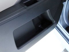 2011款 2.0 自动 舒适型 7座