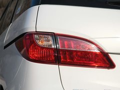 2011款 2.0 自动 舒适型 7座