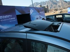 2011款 2.0 自动 舒适型 7座
