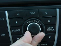 2011款 2.0 自动 舒适型 7座