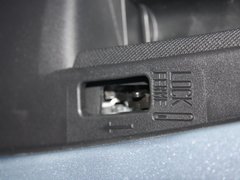 2011款 2.0 自动 舒适型 7座