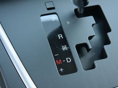 2011款 2.0 自动 舒适型 7座