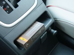 2011款 2.0 自动 舒适型 7座
