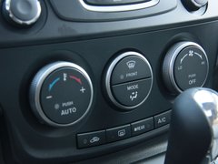 2011款 2.0 自动 舒适型 7座