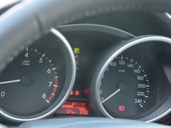 2011款 2.0 自动 舒适型 7座